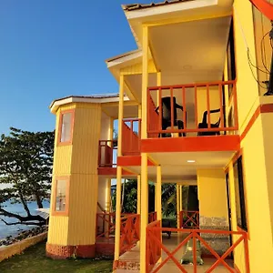  Homestay Y Restaurante Miss Elma
